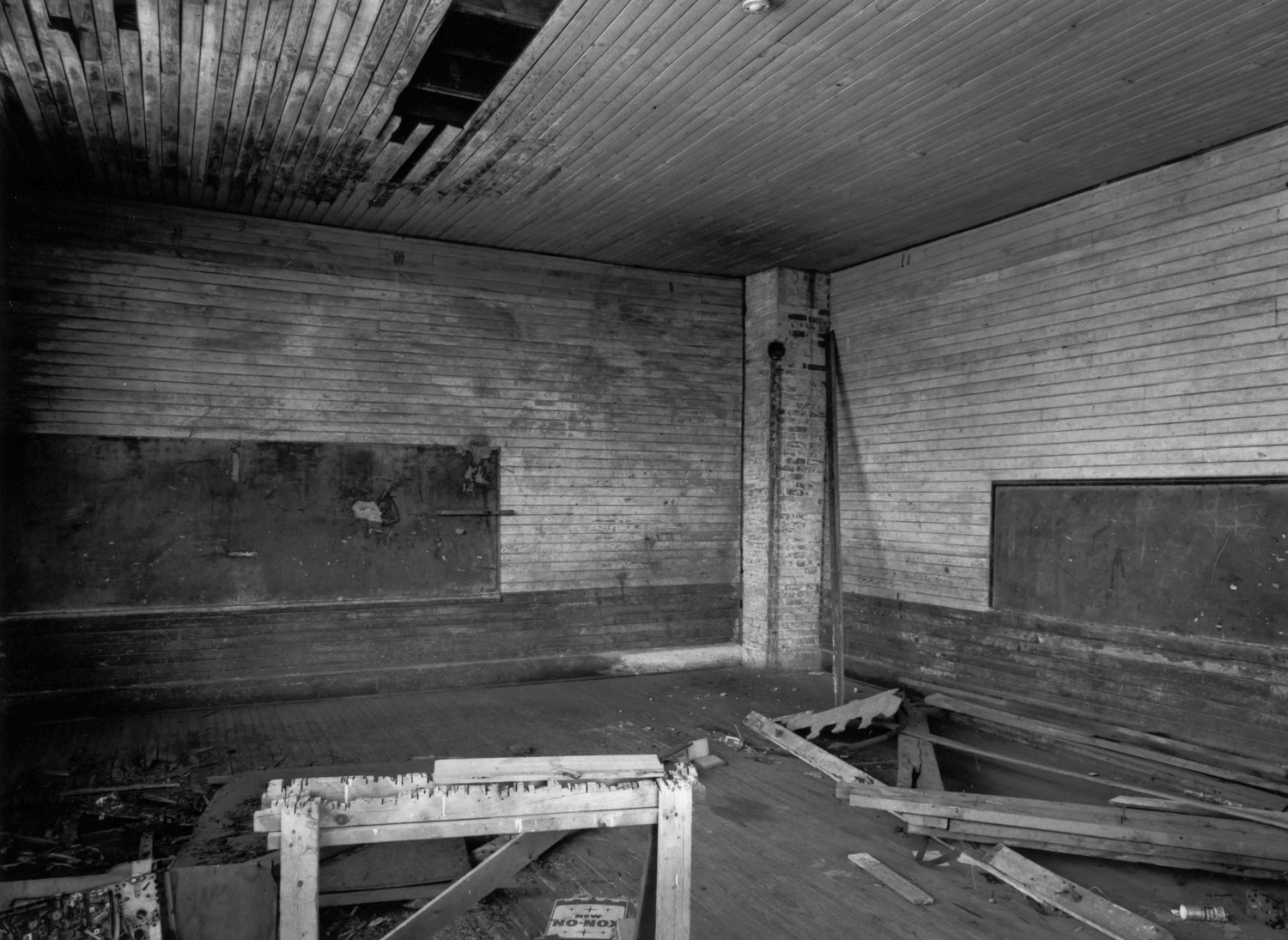 Noble Hill School, Cassville Georgia West classroom (1986)