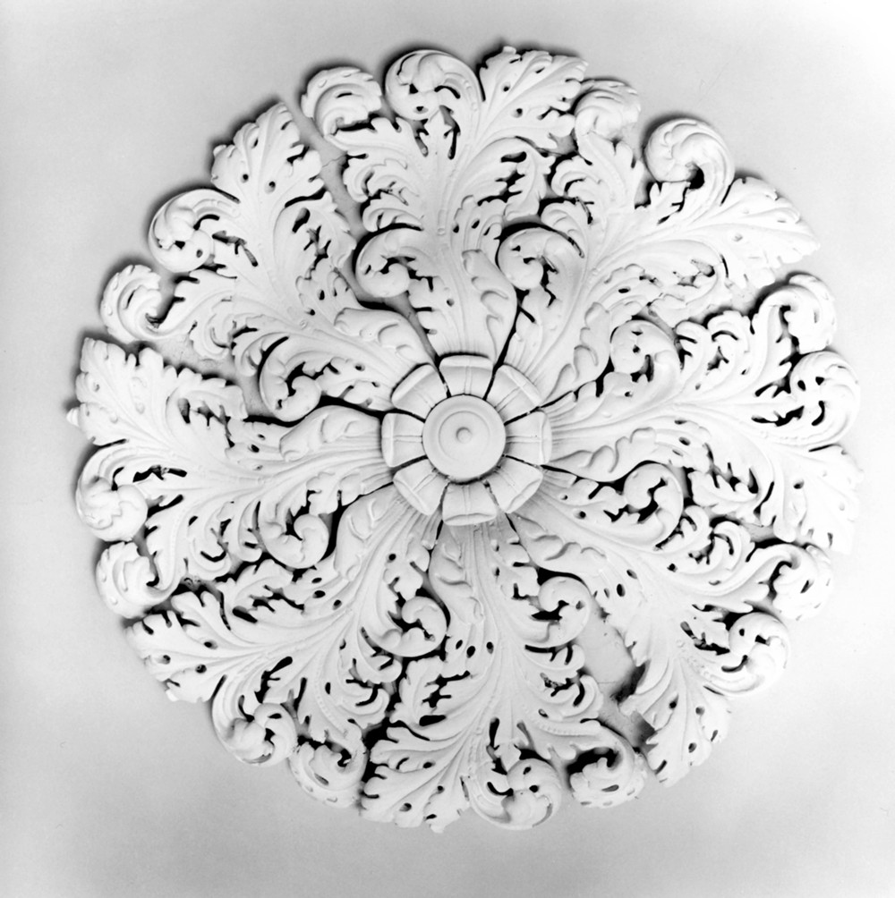 John Chapman Plantation - Hollywood, Jeffersonville Georgia Ceiling medallion in first floor northwest parlor (1981)