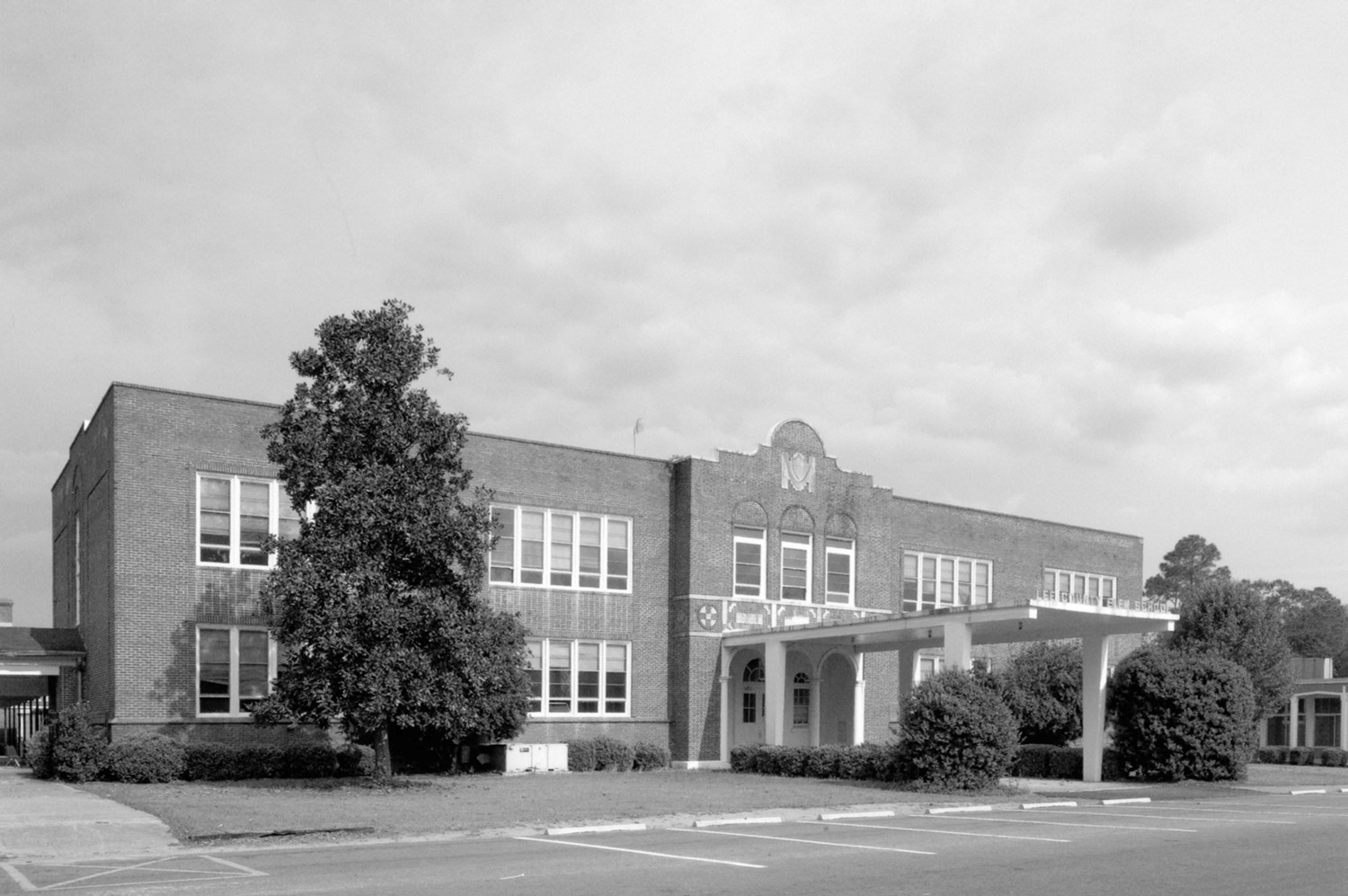 Leesburg High School, Leesburg Georgia Front facade; photographer facing southeast (2004)