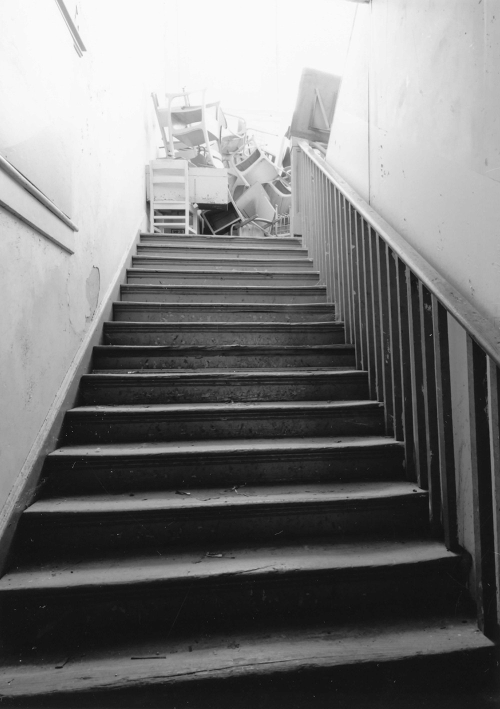 Metter High School, Metter Georgia Stairwell to second floor looking south (2001)