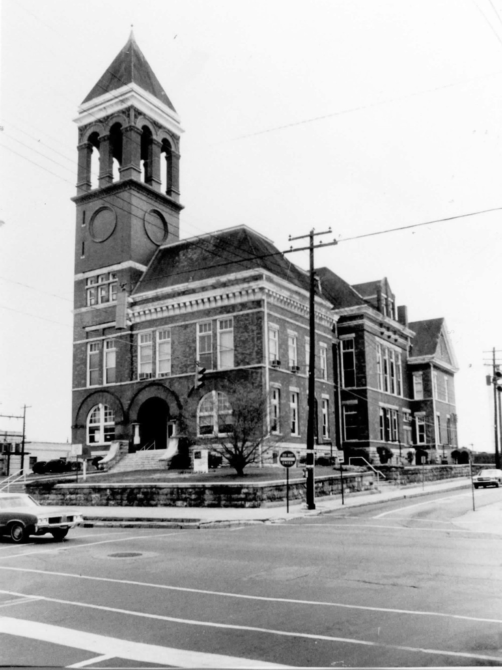 Floyd County Courthouse (1979)