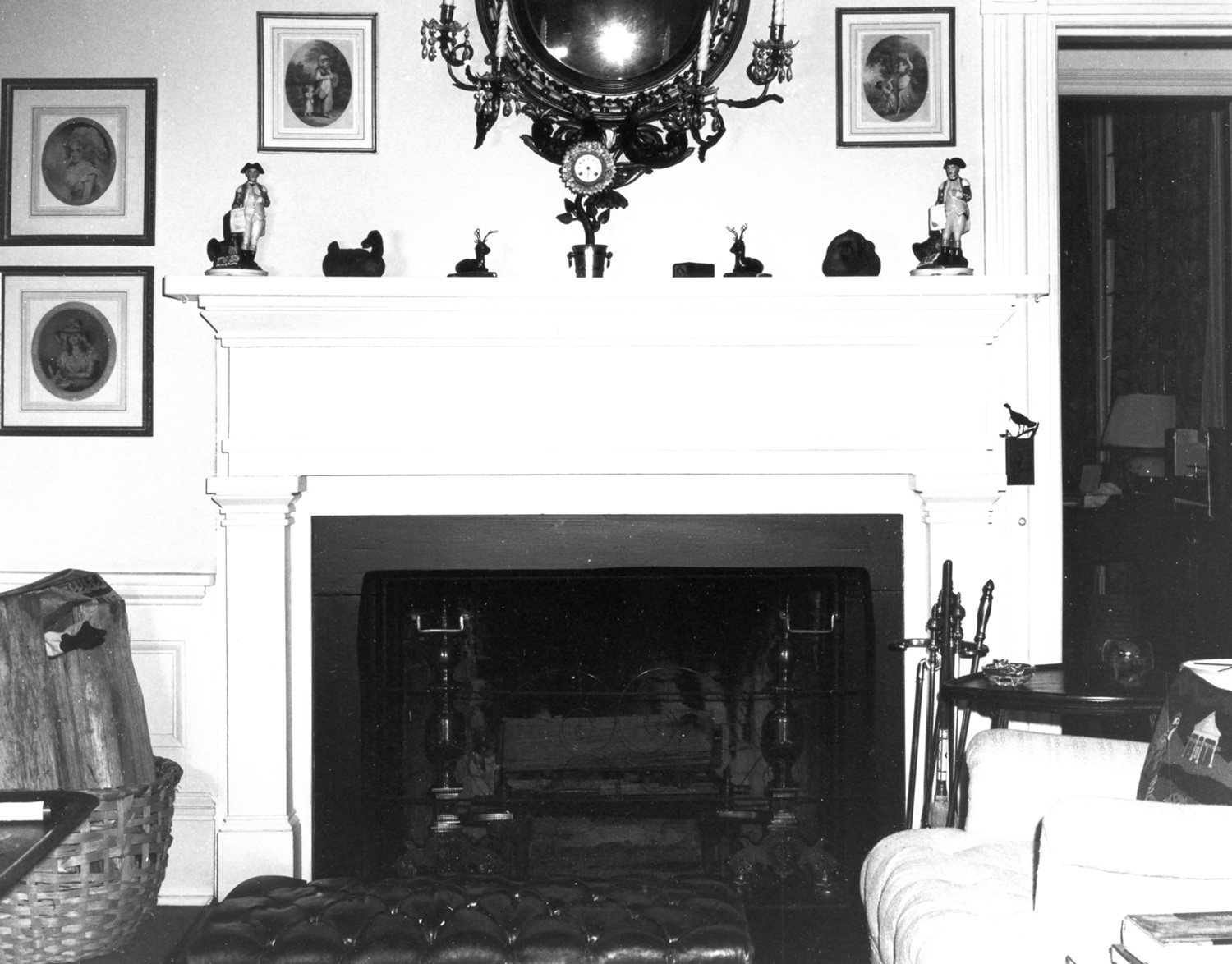 Greenwood Plantation, Thomasville Georgia View of living room fireplace looking south (1975)