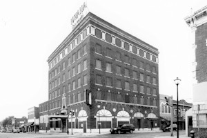 Iowana Hotel, Creston Iowa