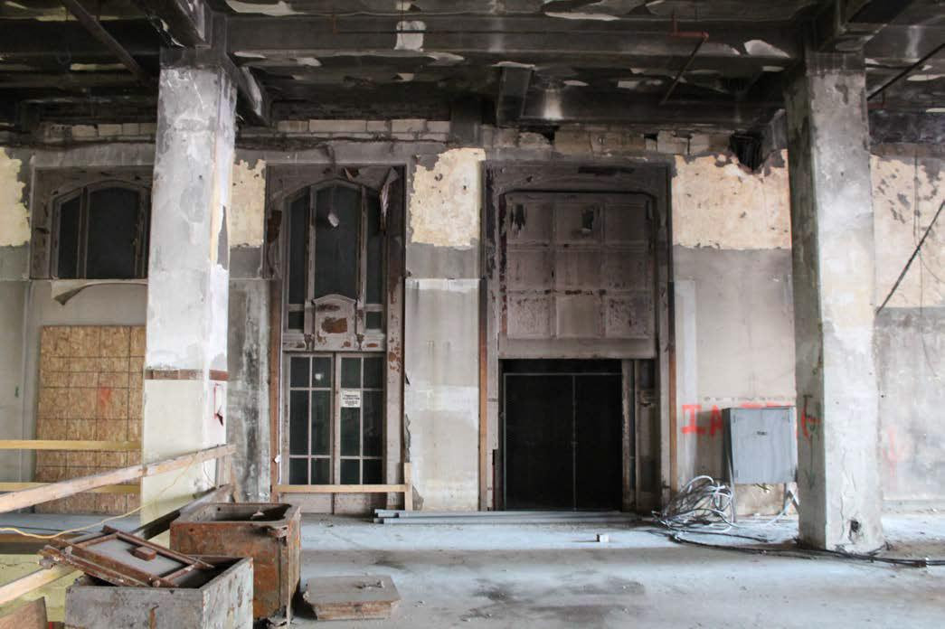 Younker Brothers Department Store, Des Moines Iowa First floor elevator doors, looking north (2015)