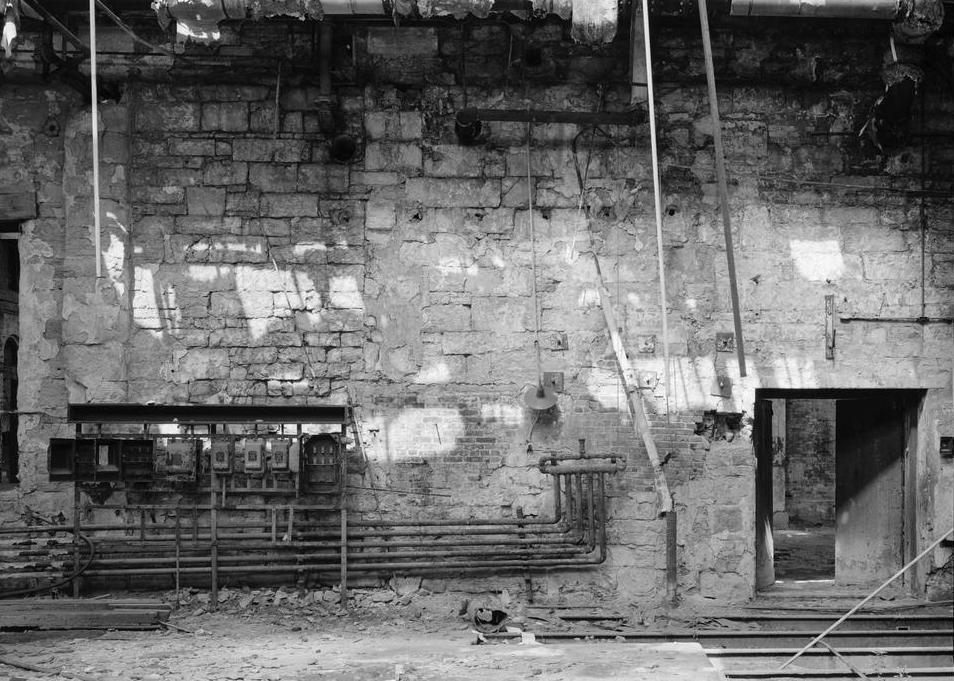 Chicago, Burlington and Quincy -CBQ- Railroad Roundhouse and Shops, Aurora Illinois Wall between machine shop A and boiler room