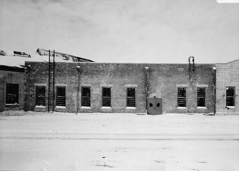 Chicago, Burlington and Quincy -CBQ- Railroad Roundhouse and Shops, Aurora Illinois Central area of the west fa&#231;ade of the shops, from the west.