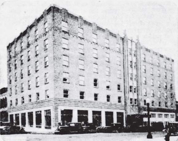 Hotel Belleville, Belleville Illinois 1931 photograph showing the new hotel (1931)