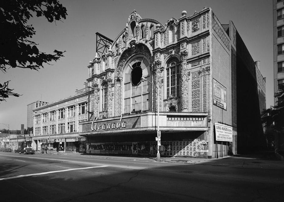 Granada Theatre, Chicago Illinois 1989  VIEW OF BLOCK FROM SOUTHWEST LOOKING NORTHWEST.