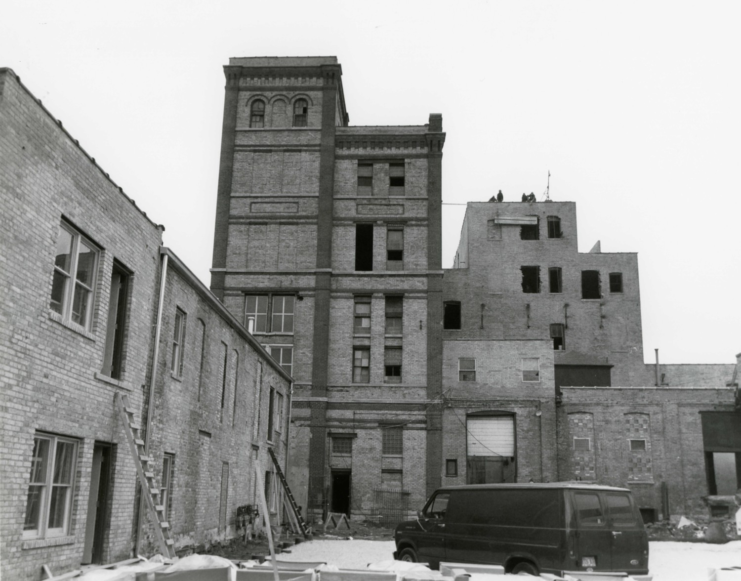 Best Brewing Company of Chicago - Best Brewery, Chicago Illinois West elevation (1987)