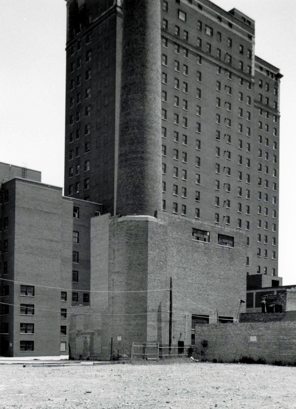 St. Luke's Hospital Complex, Chicago Illinois LOOKING SOUTH-EAST SHOWING THE BOILER HOUSE AND NORTH (SIDE) AND WEST (REAR) ELEVATIONS (1982)
