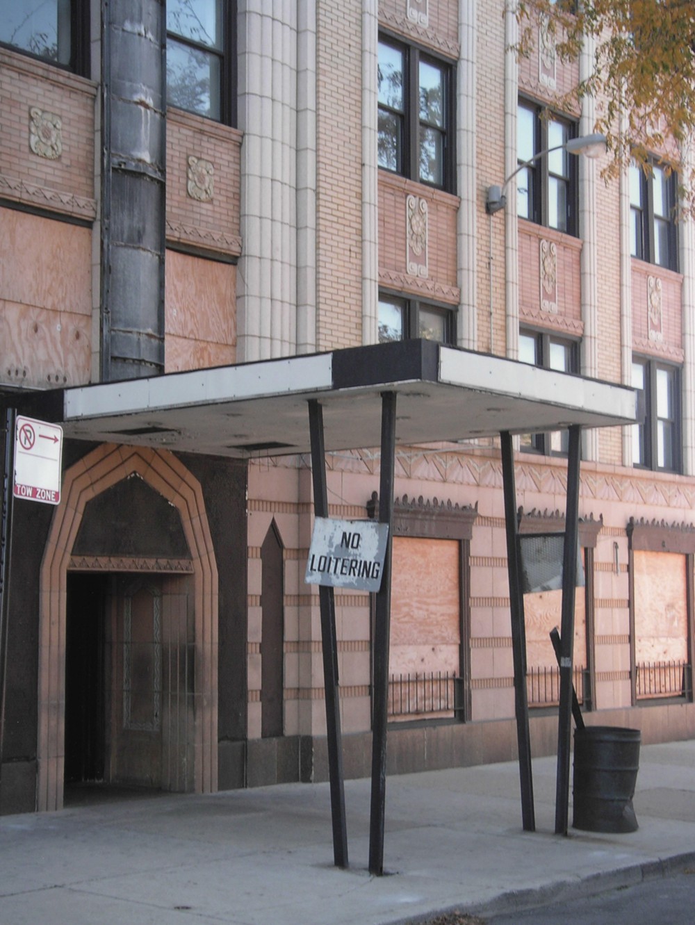 Union Park Hotel, Chicago Illinois Entry Detail, North Elevation (2009)