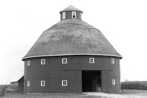 John McCarty Round Barn, Filson Illinois