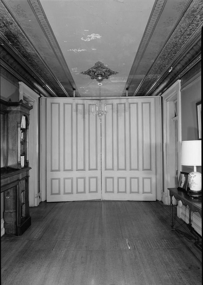 Hegeler Carus Mansion, La Salle Illinois 2008 Second floor, hallway, east end from west, showing pivot doors