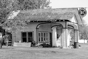 Standard Oil Gasoline Station, Odell Illinois