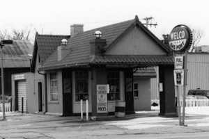 Standard Oil Gasoline Station - Welco Gas Port, Plainfield Illinois