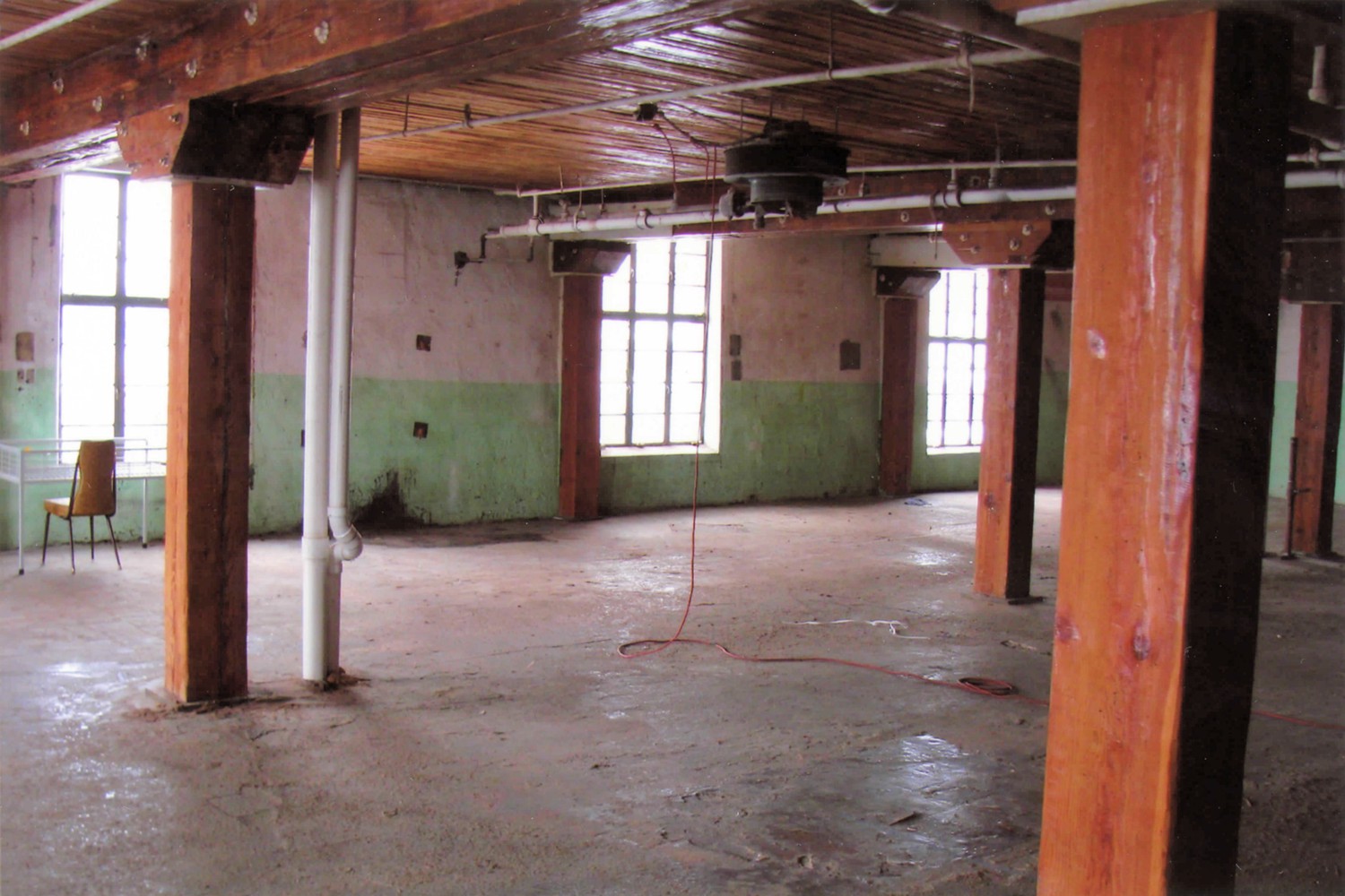 Peacock Brewery - Rockford Brewing Company, Rockford Illinois First Floor Ice House looking northwest (2009)