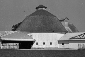 Ron George Round Barn, Romeoville Illinois