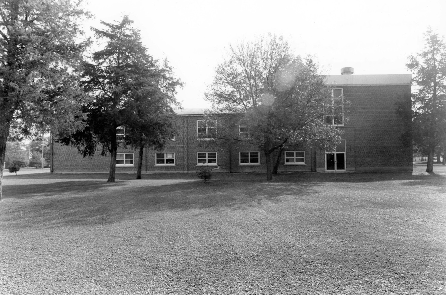 Yorkville School, Yorkville Illinois West elevation (1994)