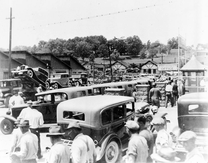 Lexington Motor - Auburn Automobile Company, Indiana 1931 VIEW SHOWING FRONT OF ASSEMBLY PLANT WITH COMPLETED CARS LOADED ON TRUCK