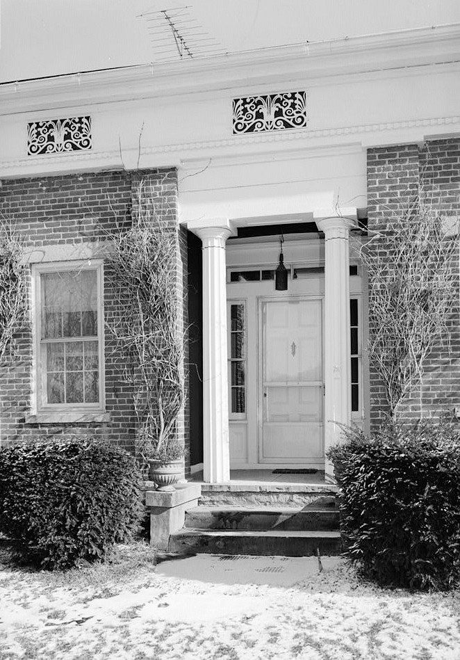 Gray House, Connersville Indiana 1975 FRONT ENTRANCE