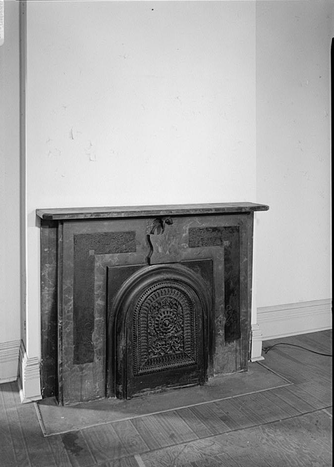 Montgomery County Jail, Crawfordsville Indiana 1974 FIREPLACE AND MANTEL, FIRST FLOOR SOUTH ROOM IN SECTION CONTAINING SHERIFF'S RESIDENCE