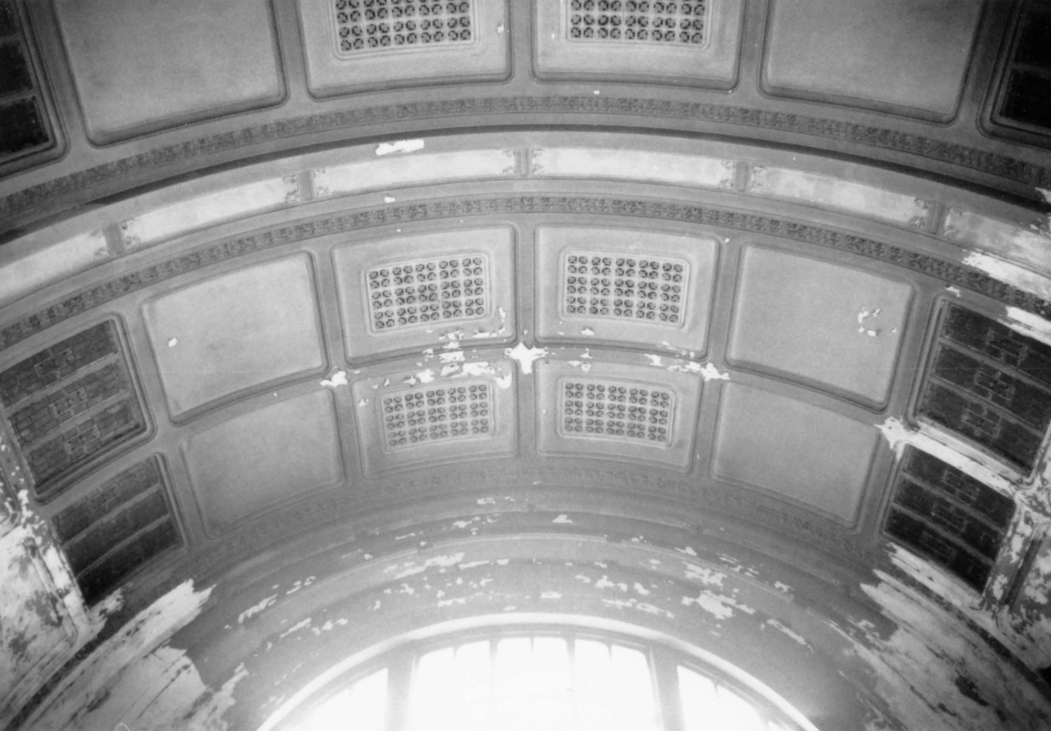 Pennsylvania Railroad Station - Baker Street Station, Fort Wayne Indiana Northernmost bay of the barrel-vaulted ceiling in the main concourse. (1997)