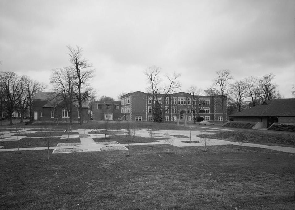 Joint High School, Rochester Indiana 1992 General view, looking southeast