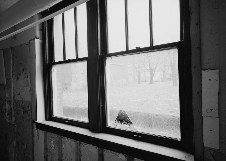 Joint High School, Rochester Indiana 1992 Typical window detail