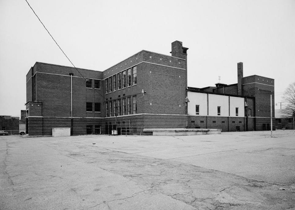 Charles Major School, Shelbyville Indiana 1984.  VIEW SOUTHWEST SHOWING NORTH (REAR) AND EAST ELEVATIONS
