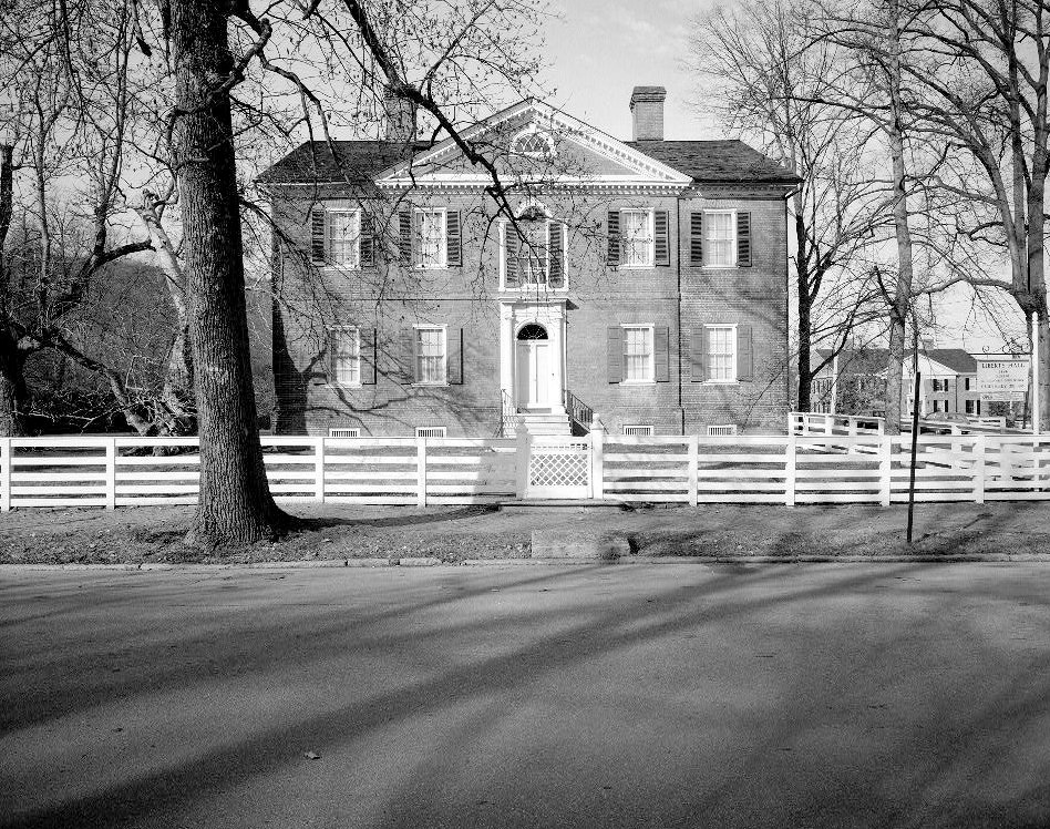 East view of facade elevation, horizontal format. December 1986.