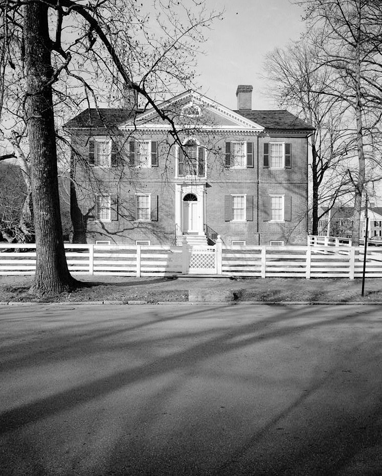 East view of facade elevation, vertical format - Liberty Hall, Frankfort Kentucky