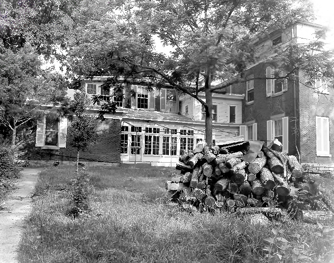 Scotland Mansion, Frankfort Kentucky 1976 Rear wing of house from west