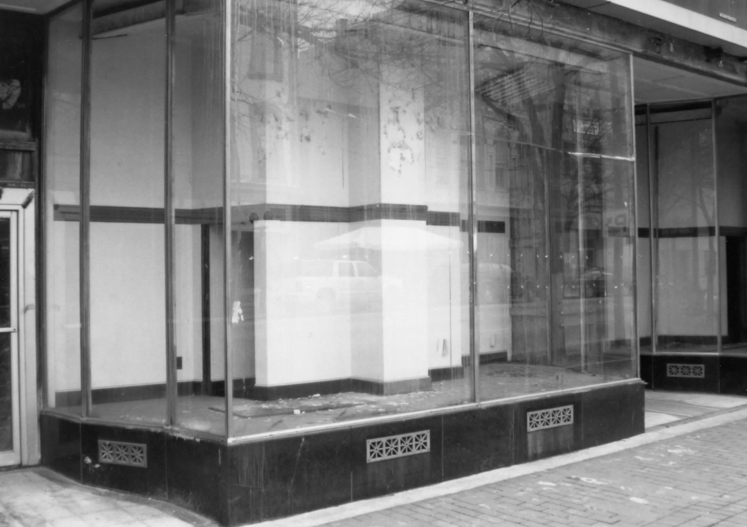 F.W. Woolworth Store, Lexington  Kentucky Looking southwest at intact closed storefront display window (2002)
