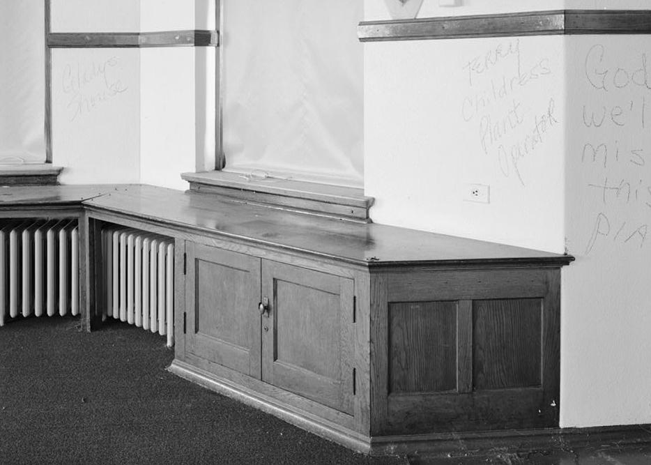 James Russell Lowell Elementary School, Louisville Kentucky 1992 LIBRARY CABINETS ON FIRST FLOOR IN 1931 SECTION, TAKEN FROM THE NORTHWEST.