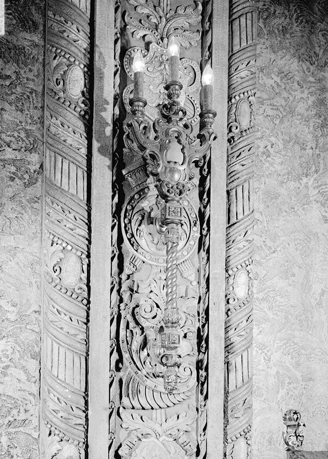 Loews Theater History, Louisville Kentucky 1979 TYPICAL WALL SCONCE, LOCATED IN THE UPPER LEVEL INNER LOBBY