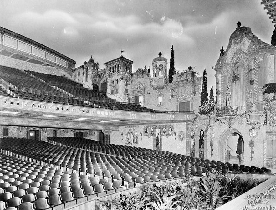 Loews Theater History, Louisville Kentucky VIEW OF AUDITORIUM LOOKING RIGHT FROM CENTER STAGE