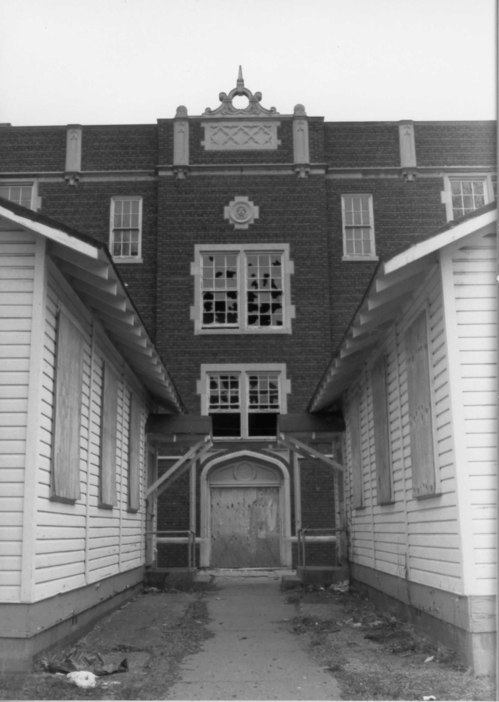 Shawnee Elementary School, Louisville Kentucky  (1984)