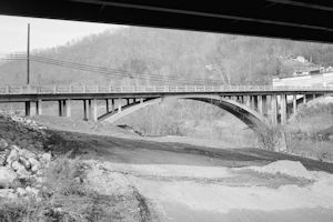 Pine Street Bridge (Freight Depot Bridge), Pineville Kentucky