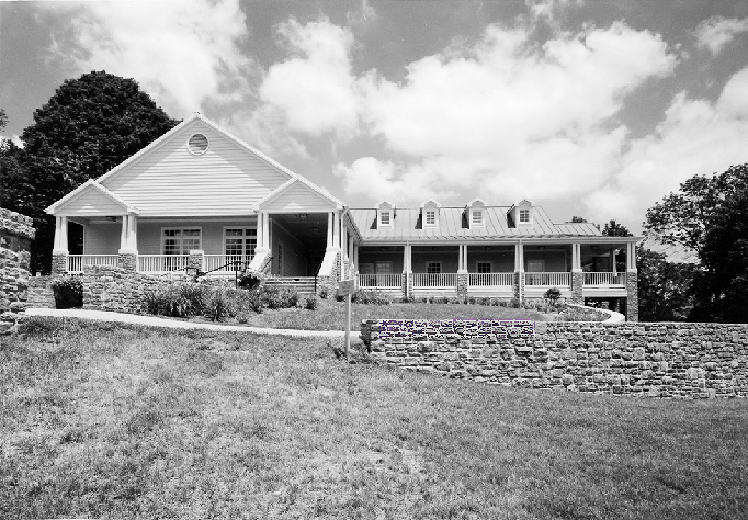 Labrot and Grahams Oscar Pepper - Old Crow - Distillery, Versailles Kentucky 1997 Looking north at south front of Visitors Center, built 1996