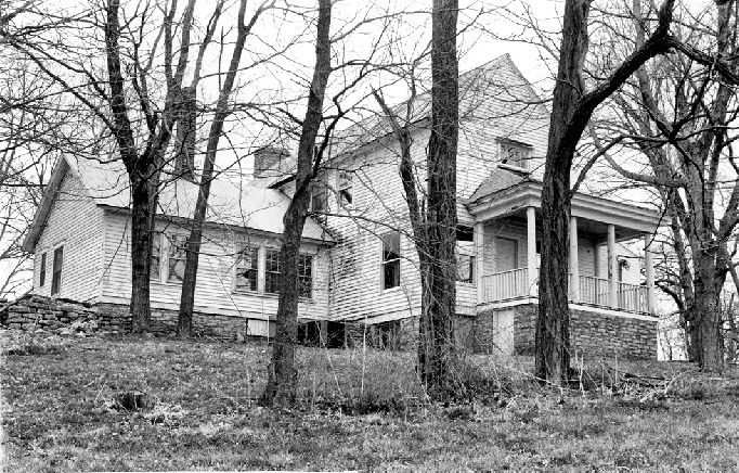 Labrot and Grahams Oscar Pepper - Old Crow - Distillery, Versailles Kentucky 1999 Elijah and Oscar Pepper home, west and north facades