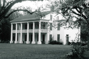 Bayside Plantation House, Jeanerette Louisiana