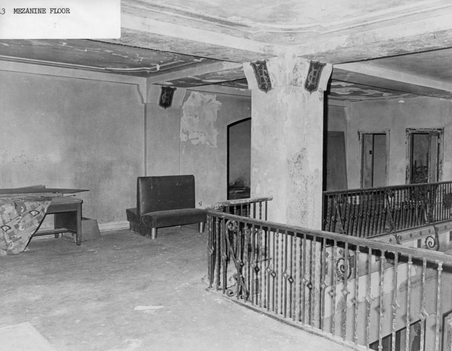 Charleston Hotel, Lake Charles Louisiana Mezzanine (1978)
