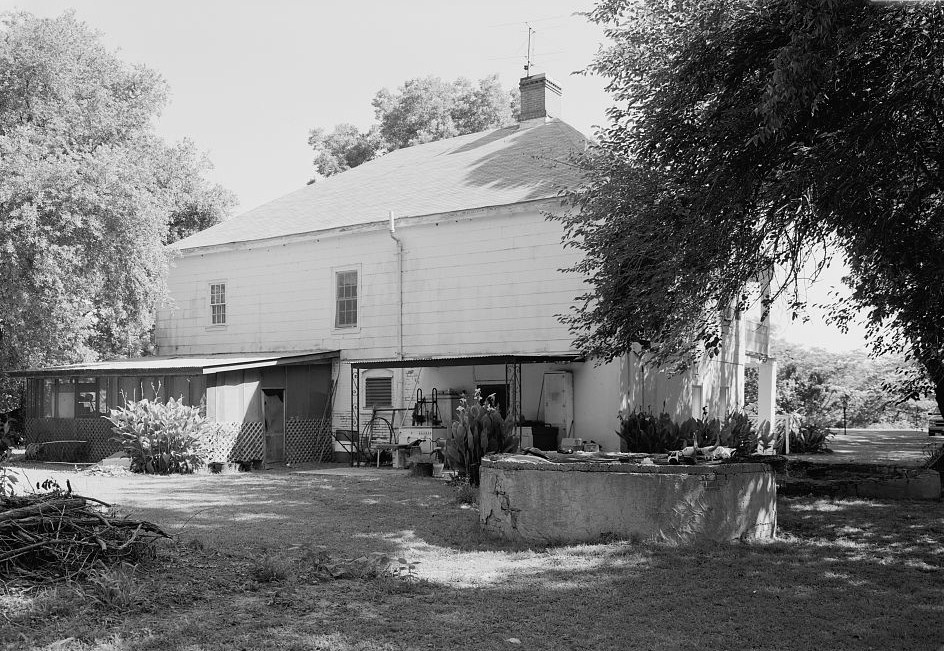 Roubieu-Jones Plantation House, Natchez Louisiana 