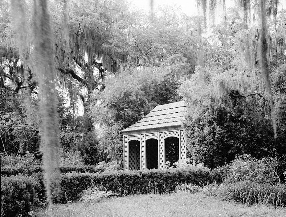 The Shadows Plantation Weeks Halls House Mansion, New Iberia Louisiana August, 1936 GARDEN HOUSE 