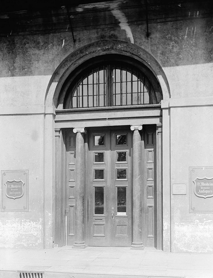 Louisiana State Bank Building, New Orleans Louisiana March, 1934 DETAIL OF FRONT ENTRANCE