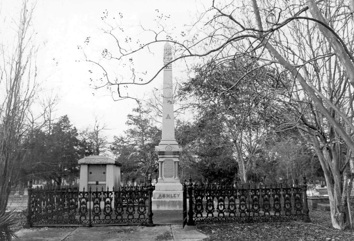 Rapides Cemetery, Pineville Louisiana Ashley Plot 1975 (1979)