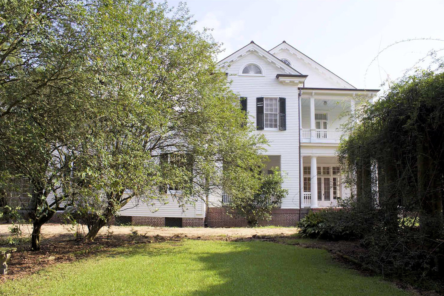 Homestead Plantation, Port Allen Louisiana South elevation (2016)