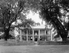 Chretien Point Plantation Mansion, Sunset Louisiana