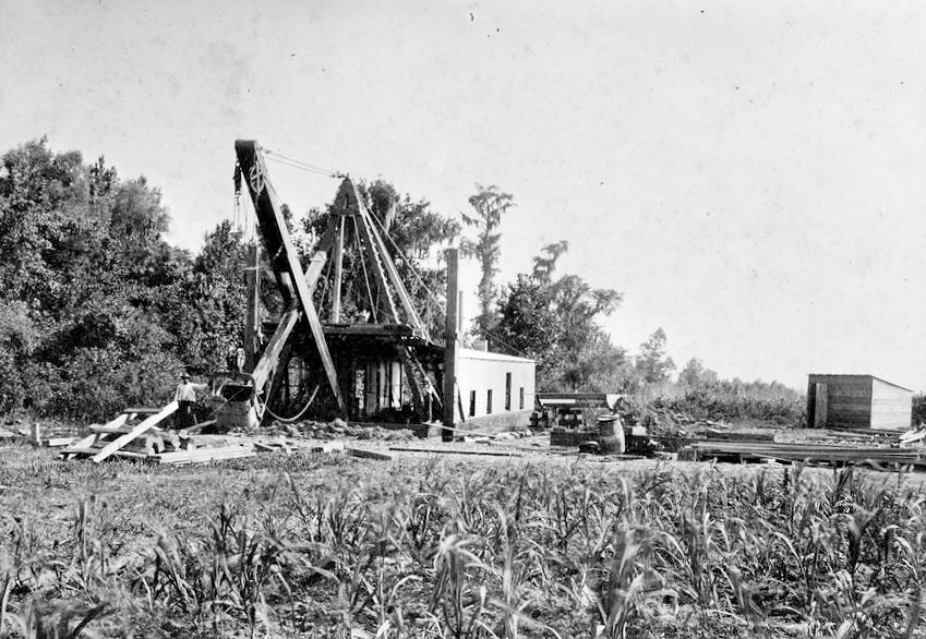 Laurel Valley Sugar Plantation, Thibodaux Louisiana Dredging machine that maintained the drainage ditches at Laurel Valley. 1906