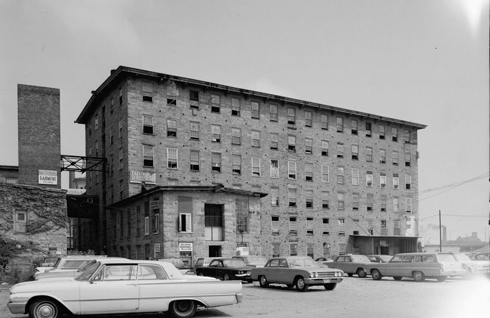 Union Mills, Fall River Massachusetts 1968 NO. 1 MILL AND ENGINE HOUSE, VIEW LOOKING SOUTHEAST